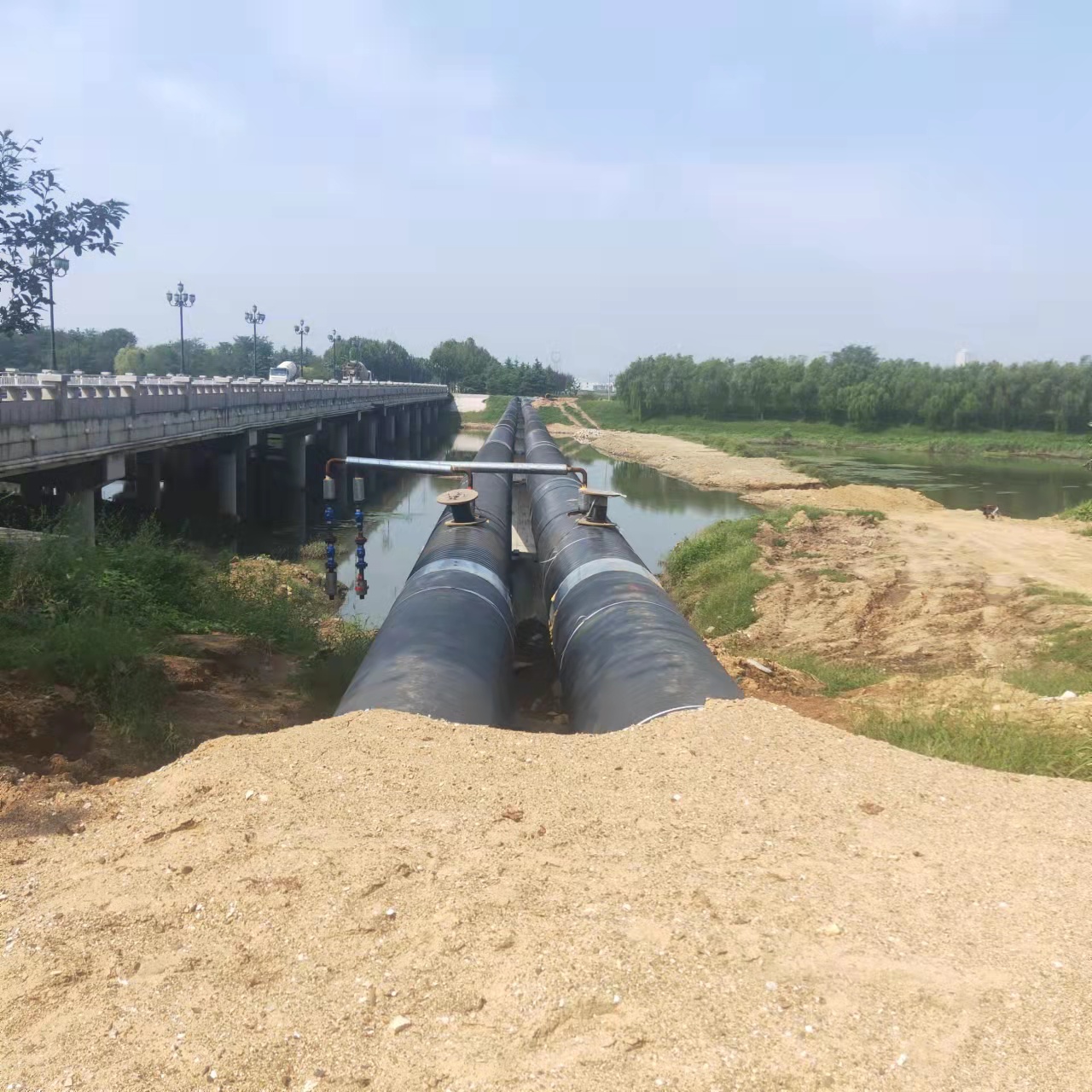 保定西气东输管道施工输油管道清洗